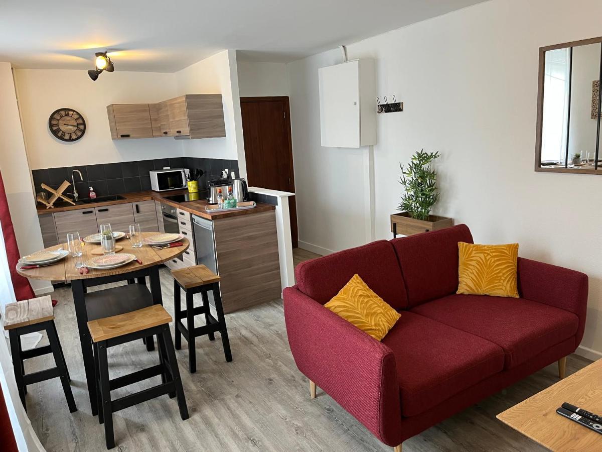 Apartamento Le Voltaire Melun Exterior foto